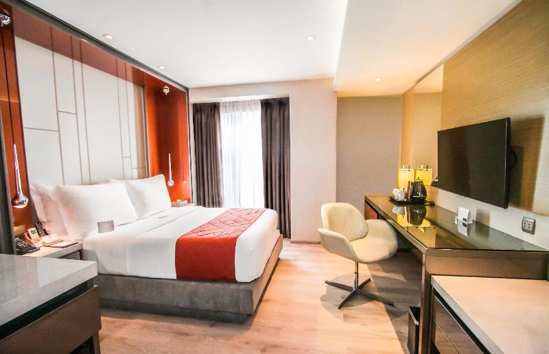Photo of Hotel XYZ, 3-star hotel in Downtown Tacloban