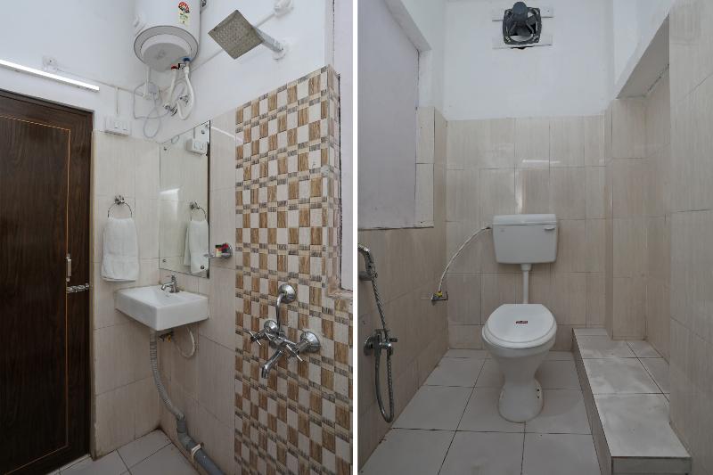 Photo of OYO 11569 Jalan Lake View, 2-star hotel in Kolkata (and vicinity)