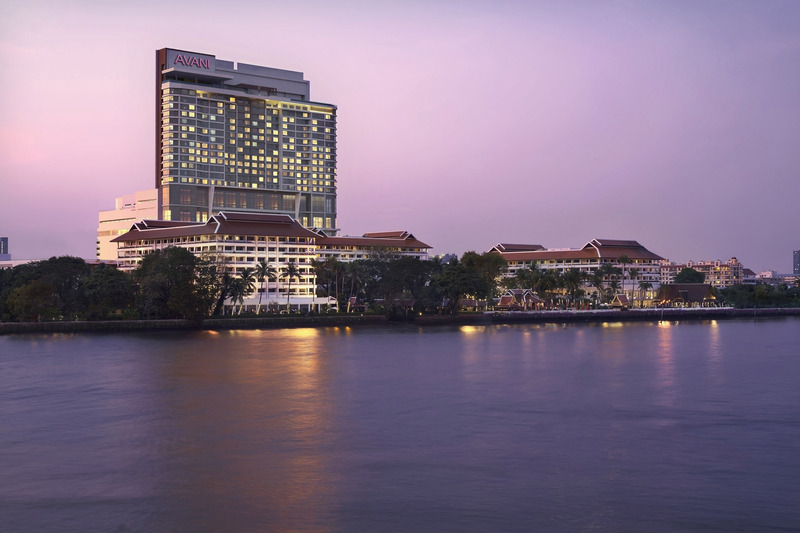 Riverside Bangkok Hotel, 5-star hotel in Bang Phlat
