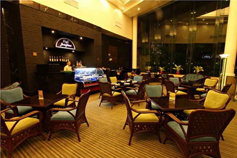 Photo of Apo View Hotel, 4-star hotel in Davao (and vicinity)