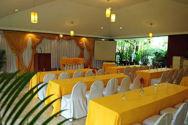 Photo of Apo View Hotel, 4-star hotel in Davao (and vicinity)