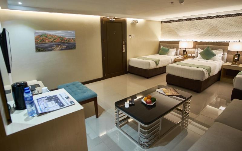 Photo of J7 Hotel Iloilo, 3-star hotel in Iloilo