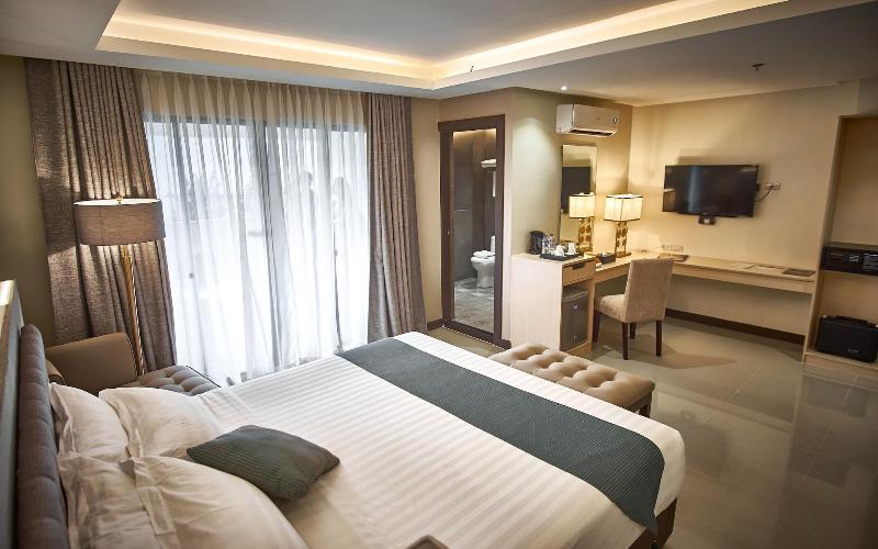 Photo of J7 Hotel Iloilo, 3-star hotel in Iloilo