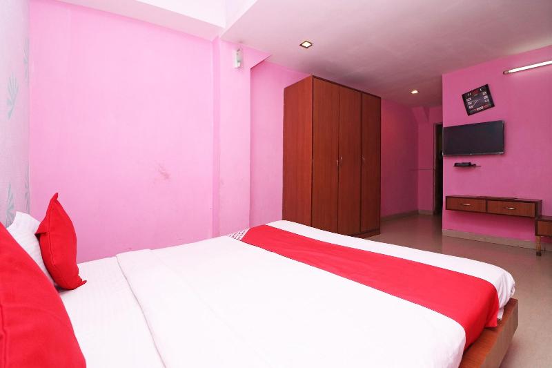 Photo of OYO 1764 Hotel Maruti Lodging, 3-star hotel in Kolkata (and vicinity)