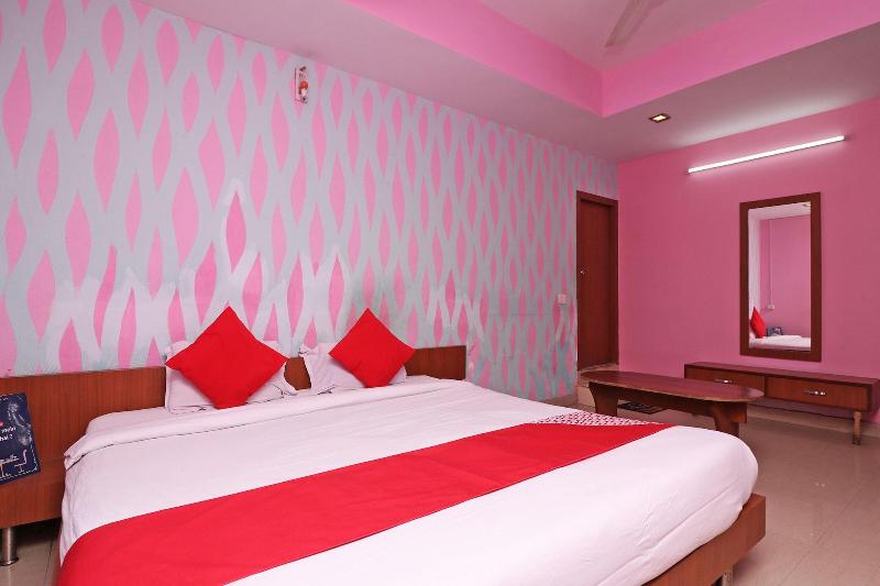 Photo of OYO 1764 Hotel Maruti Lodging, 3-star hotel in Kolkata (and vicinity)