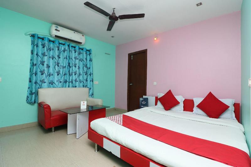 Photo of OYO 1764 Hotel Maruti Lodging, 3-star hotel in Kolkata (and vicinity)