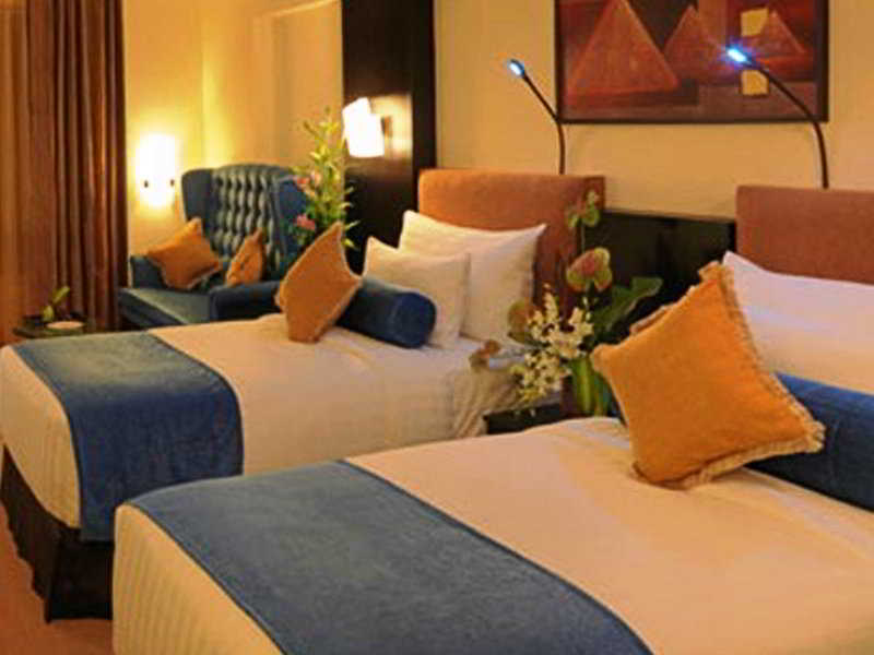 Photo of Sterlings Mac Hotel, 5-star hotel in Bengaluru (and vicinity)