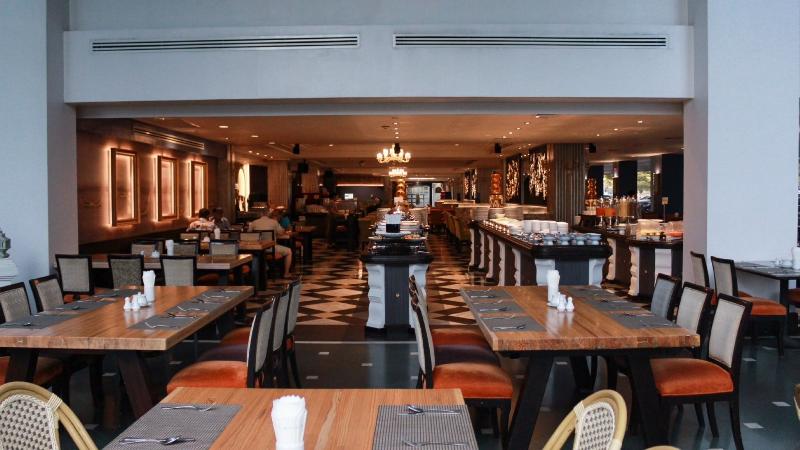 Photo of Krungsri River Hotel, 4-star hotel in Ayutthaya