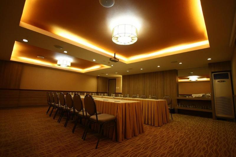 Photo of One Tagaytay Place, 4-star hotel in Cavite