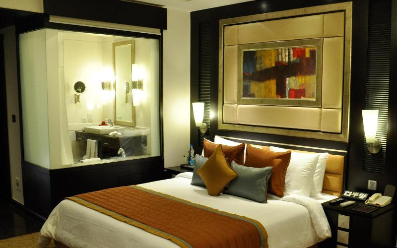 Taj Chandigarh, 5-star hotel in Chandigarh (and vicinity)