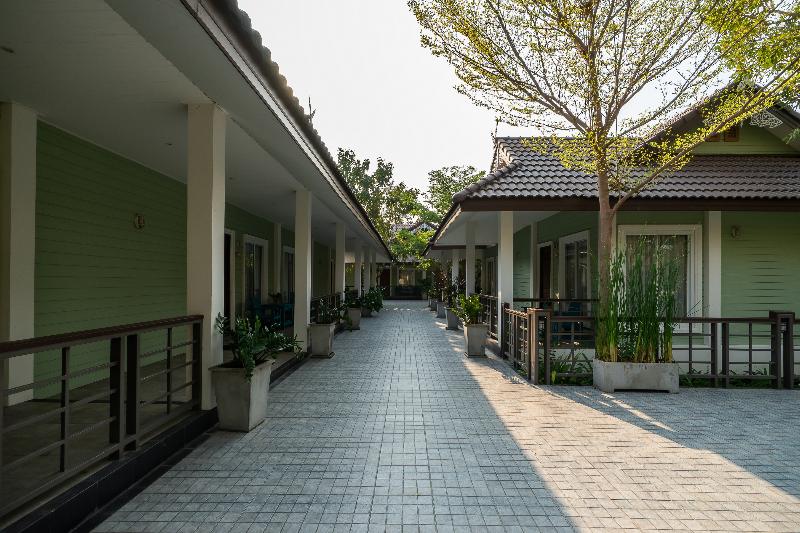 Photo of Le Charme Sukhothai Historical Park Resort, 3-star hotel in Sukhothai