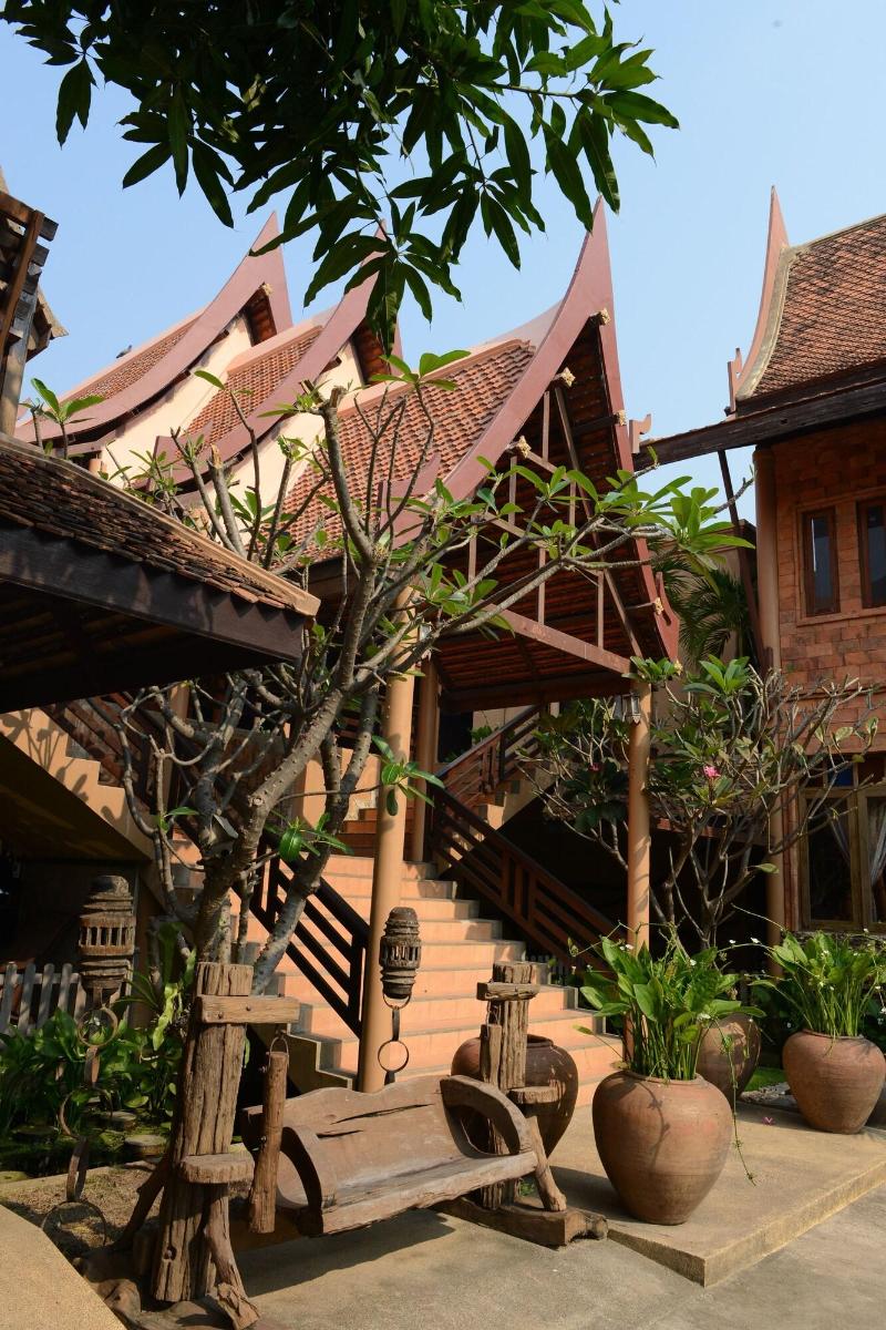 Photo of Ruean Thai Hotel, 3-star hotel in Sukhothai