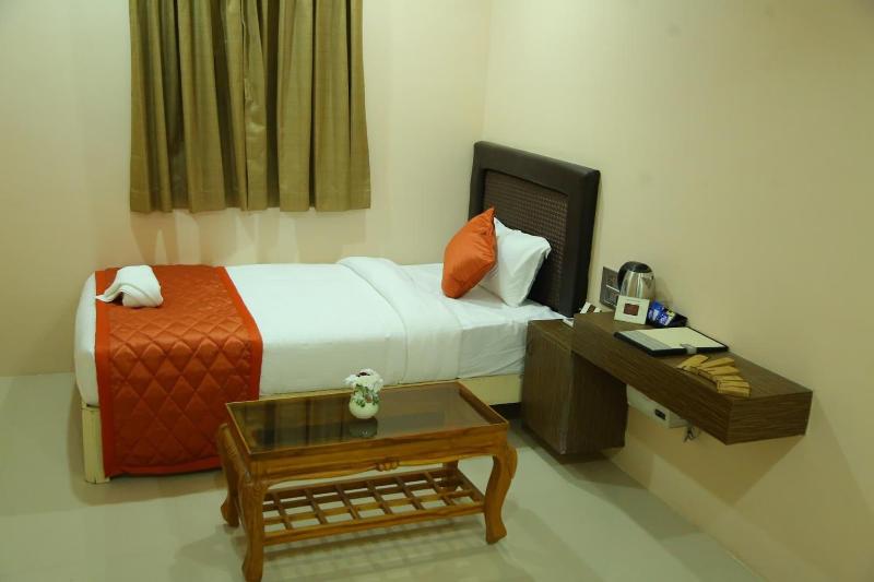 Photo of Athena Hotel, 3-star hotel in Tiruvannamalai