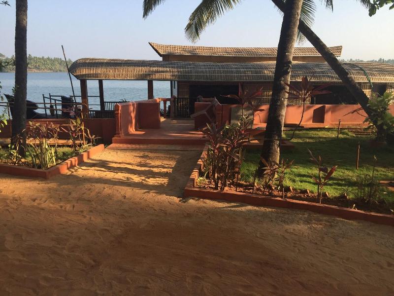 Photo of Paradise Lagoon, 3-star hotel in Udupi (and vicinity)