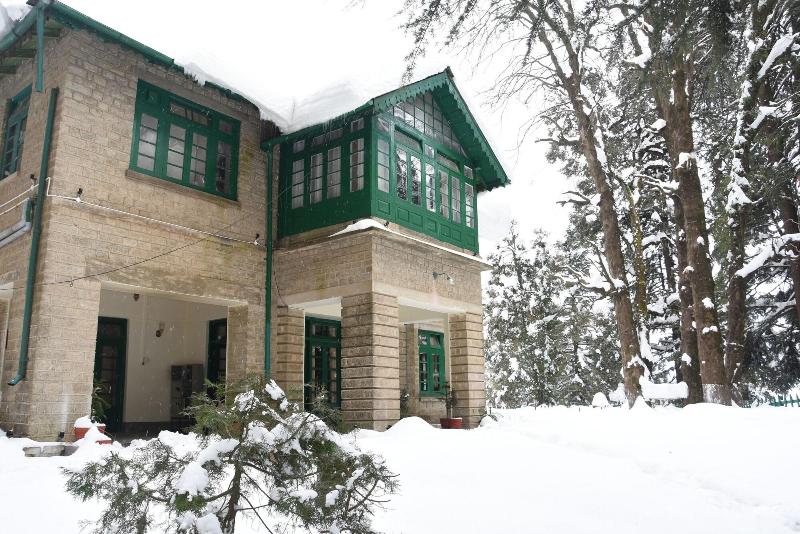 Photo of Brij Villa, Dalhousie - A Colonial Luxury Retreat, 4-star hotel in Dalhousie (and vicinity)