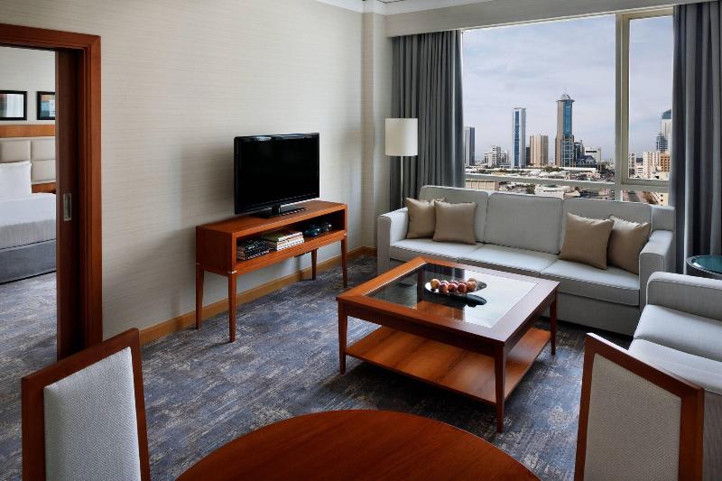 Courtyard by Marriott Kuwait City, 4-star hotel in Kuwait City (and vicinity)