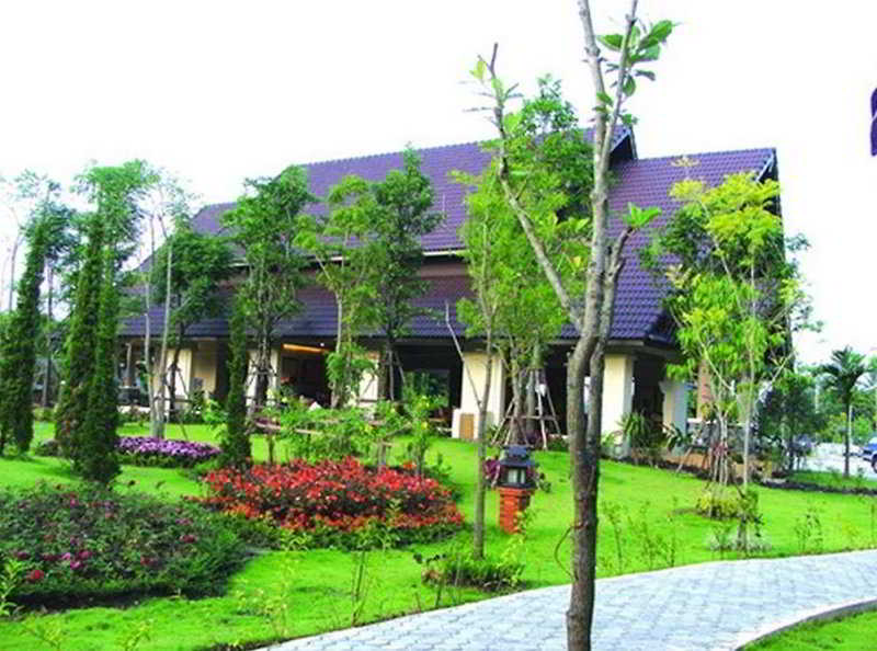 Photo of Laluna Hotel & Resort, 4-star hotel in Chiang Rai