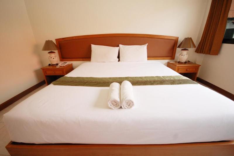 Photo of OYO 859 Golden Land Hotel, 3-star hotel in Chiang Rai