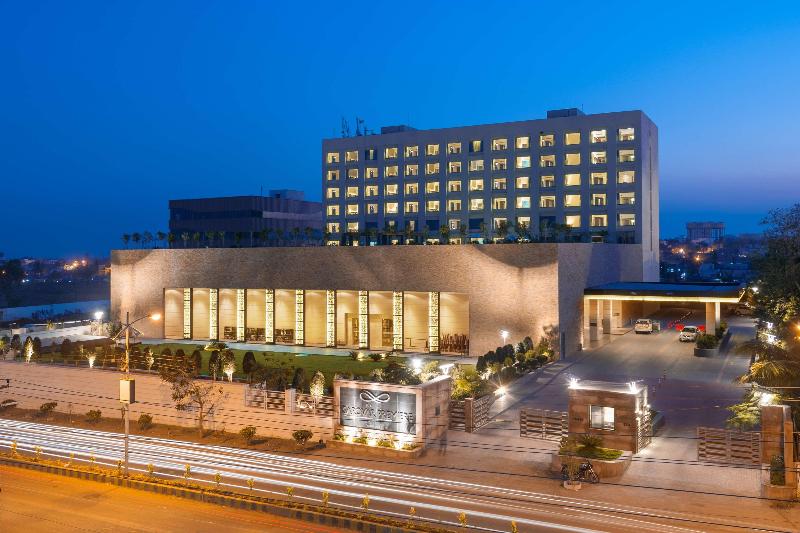 Photo of Balaji Sarovar Premiere Solapur, 4-star hotel in Solapur