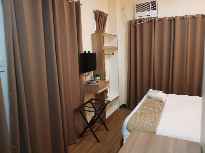 Photo of Sleep and Stay Hotel, 3-star hotel in Olongapo