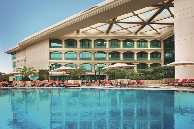 Al Bustan Residence Hotel Apartments, Singapore
