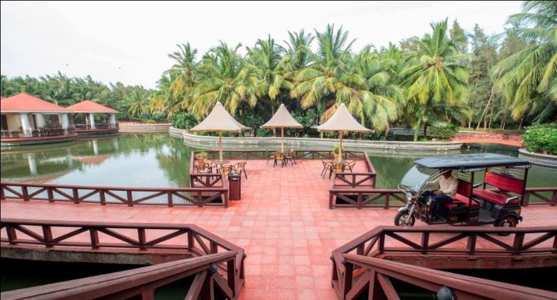 Photo of Bonjour Bonheur Ocean Spray, 4-star hotel in Pondicherry (and vicinity)