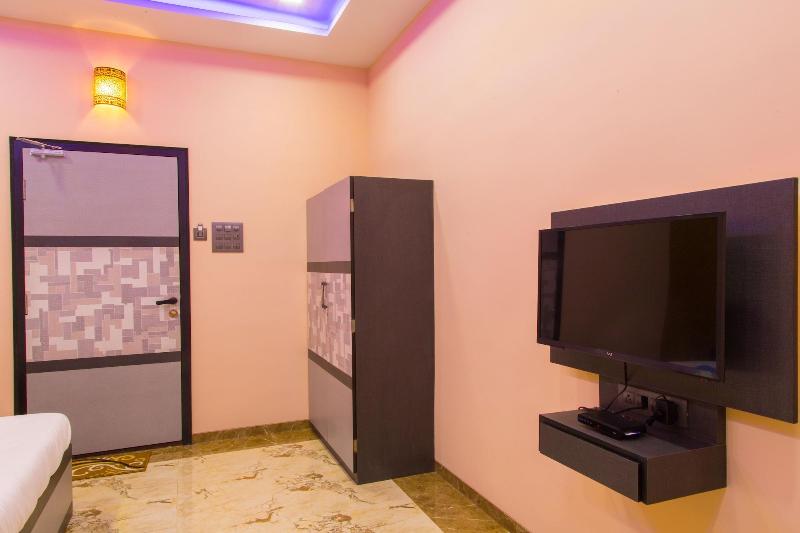 Photo of Hotel Tourister, 2-star hotel in Mumbai (and vicinity)