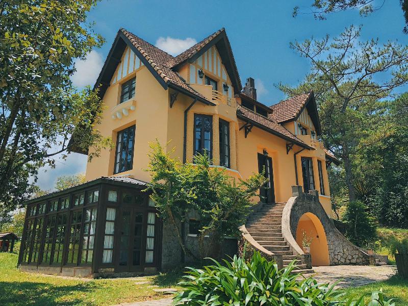 Ana Mandara Villas Dalat Resort & Spa, Singapore