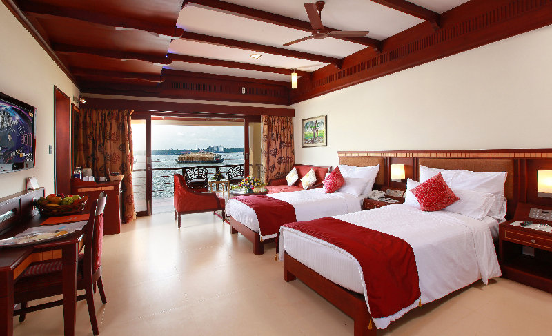 Photo of Sterling Lake Palace Alleppey, 5-star hotel in Alappuzha