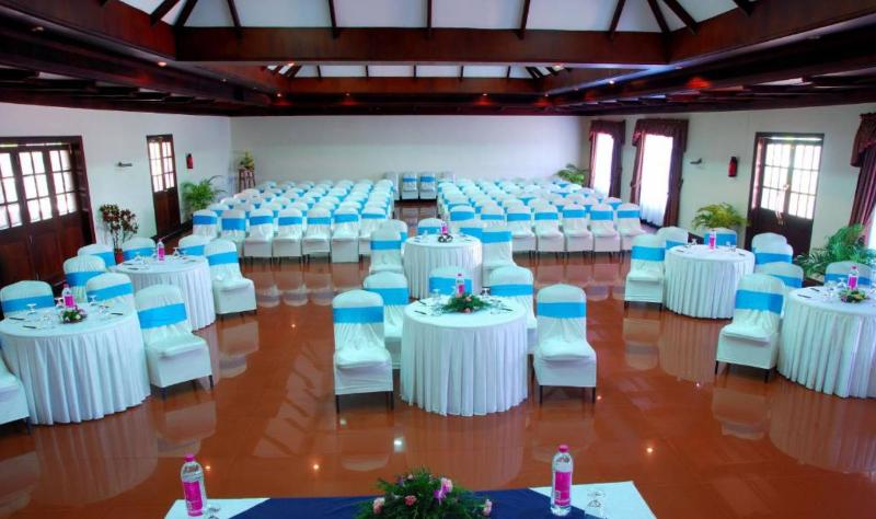 Photo of Sterling Lake Palace Alleppey, 5-star hotel in Alappuzha