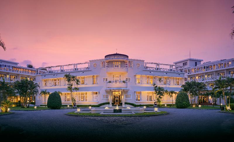 Azerai La Residence Hue, Singapore