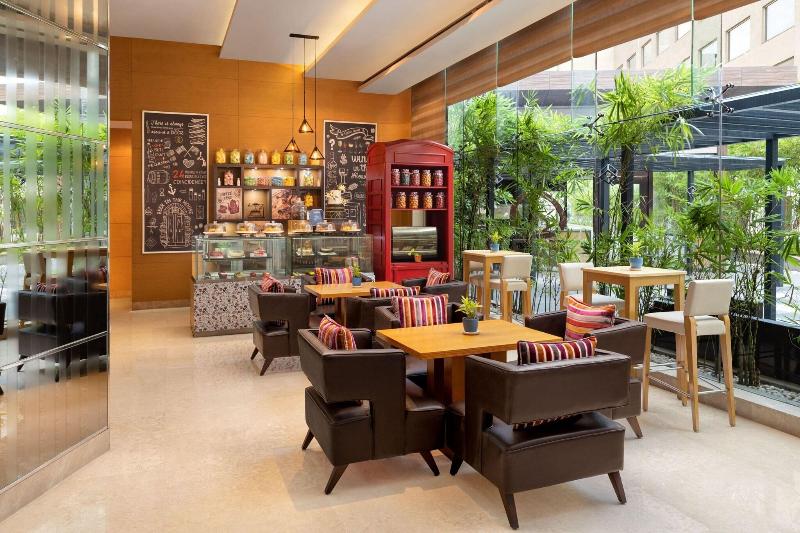 Photo of Courtyard by Marriott Bhopal, 4-star hotel in Bhopal (and vicinity)