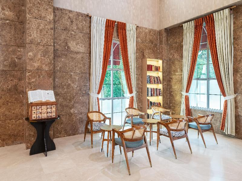 Photo of Nidhivan Sarovar Portico Vrindavan, 4-star hotel in Mathura (and vicinity)