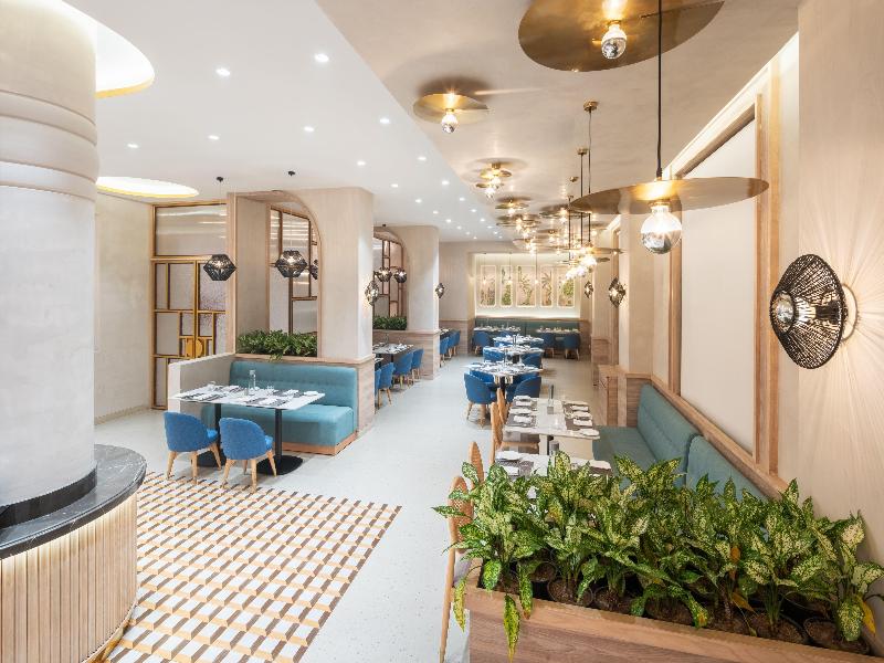 Photo of Nidhivan Sarovar Portico Vrindavan, 4-star hotel in Mathura (and vicinity)