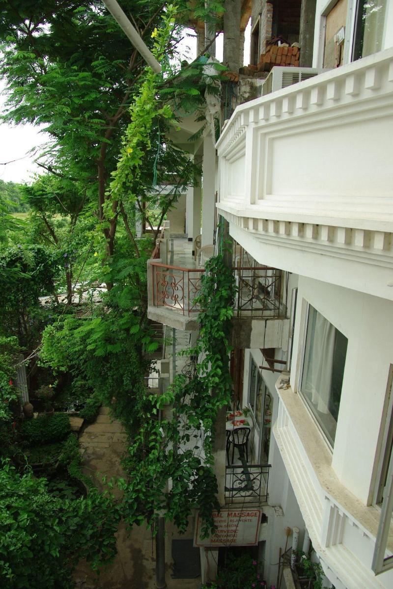 Photo of Hotel Zen, 5-star hotel in Chhatarpur