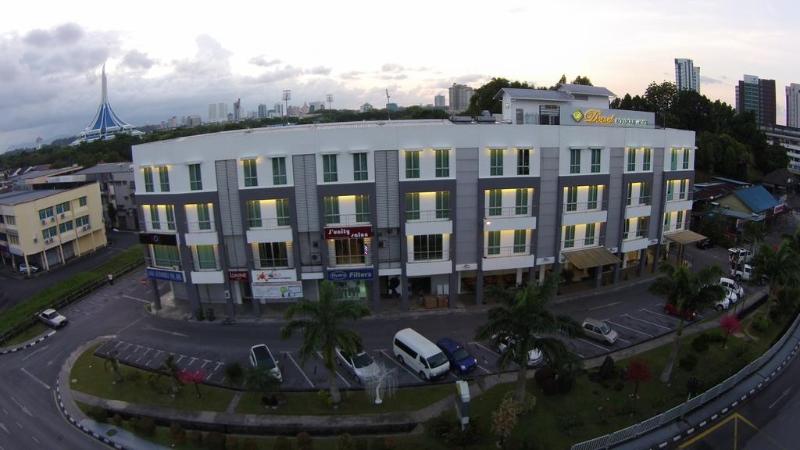 Photo of DeHome Boutique Hotel, 3-star hotel in Kuching (and vicinity)
