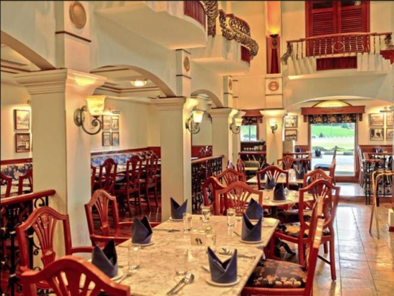 Merdeka Palace Hotels & Suites, 4-star hotel in Kuching (and vicinity)