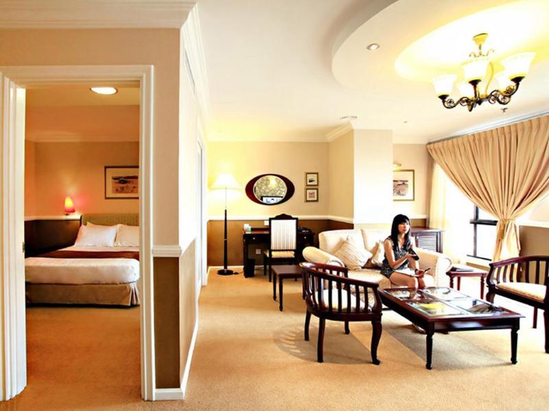 Photo of Merdeka Palace Hotels & Suites, 4-star hotel in Kuching (and vicinity)