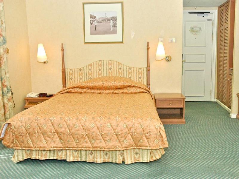 Photo of Merdeka Palace Hotels & Suites, 4-star hotel in Kuching (and vicinity)