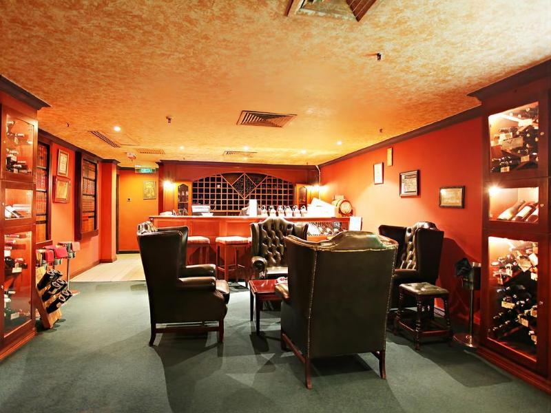 Photo of Merdeka Palace Hotels & Suites, 4-star hotel in Kuching (and vicinity)