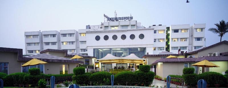 Photo of Hotel Holiday Resort, 3-star hotel in Puri