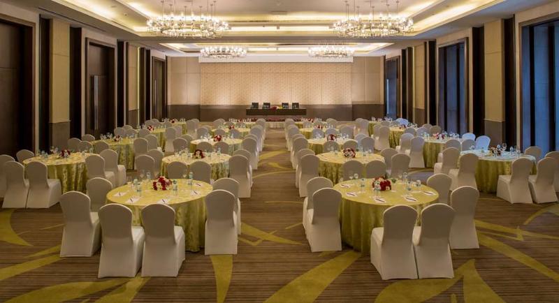 Photo of Radisson Blu Hotel Guwahati, 5-star hotel in Guwahati