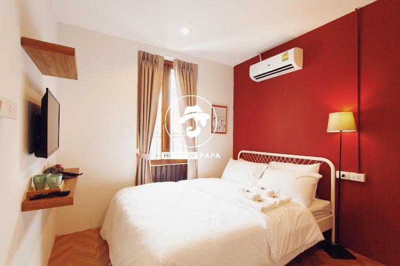 Photo of House of Papa Bangkok, 3-star hotel in Bangkok