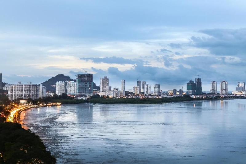 Photo of Hompton by the Beach Penang, 4-star hotel in George Town