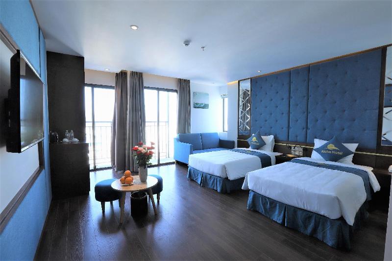 Aloha Hotel Nha Trang, Singapore