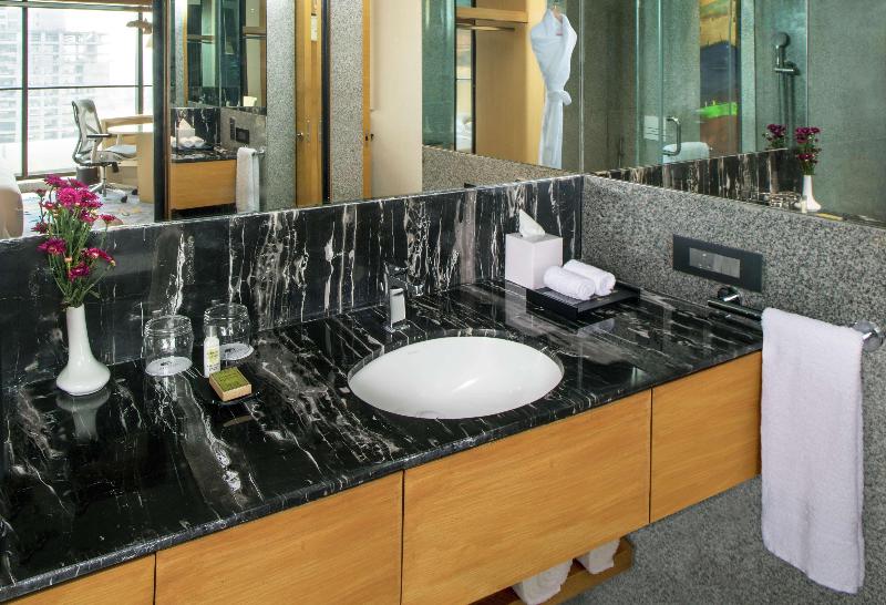 Photo of DoubleTree by Hilton Ahmedabad, 5-star hotel in Ahmedabad