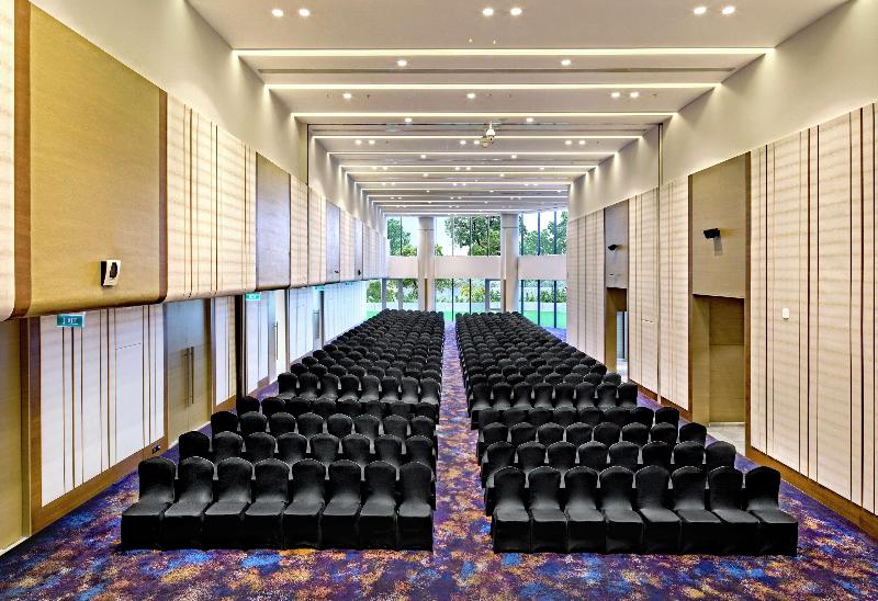 Photo of DoubleTree by Hilton Ahmedabad, 5-star hotel in Ahmedabad