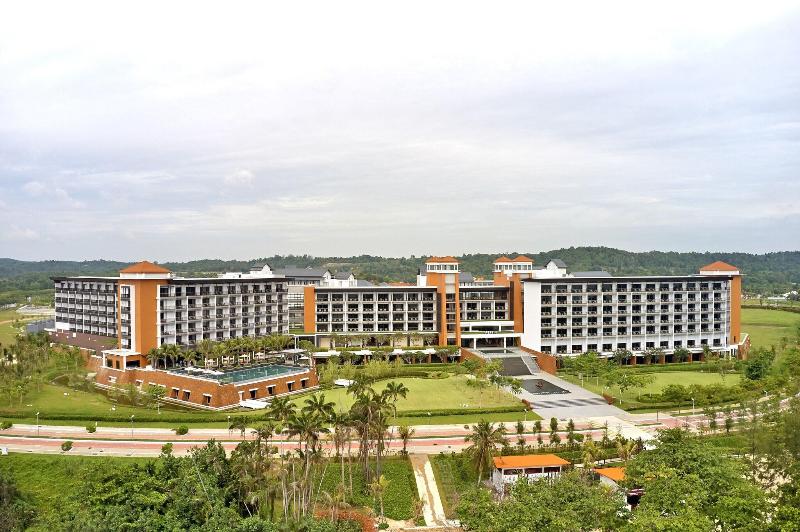 Photo of The Westin Desaru Coast Resort, 5-star hotel in Bandar Penawar