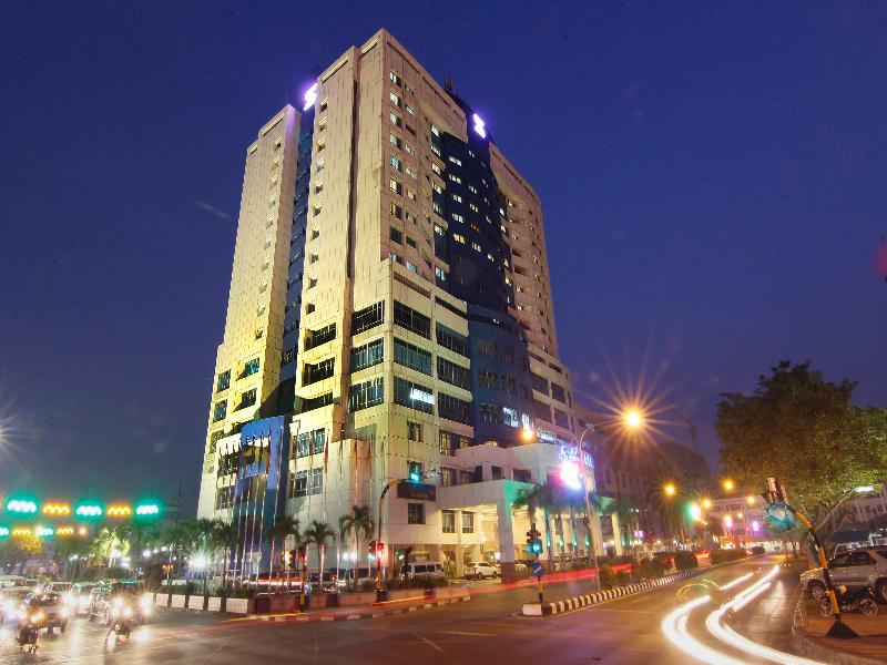 Mega Hotel Miri, Singapore