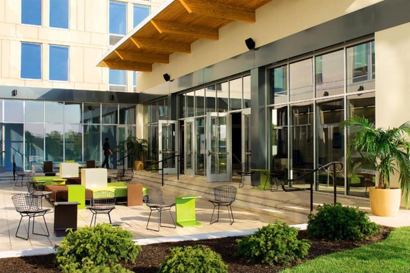 Photo of Vivanta Ahmedabad SG Highway, 5-star hotel in Ahmedabad